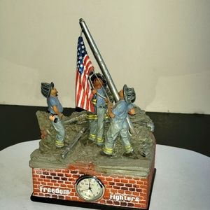 Freedom Fighters Commemorative Piece September 11 2001 with Clock